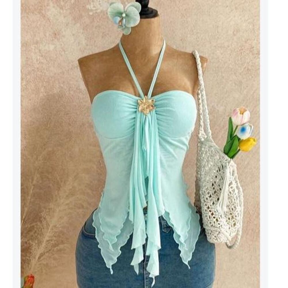Revolve Women's Blue Crop-top